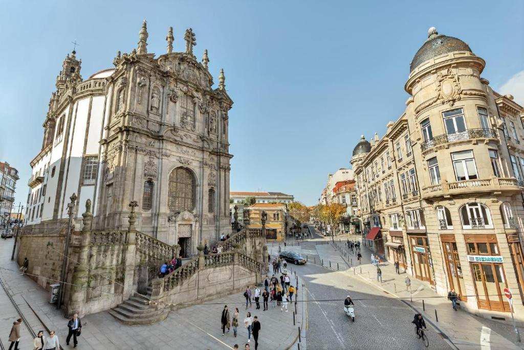 Host Wise - Lovely Shinny Flats With Balcony - Clerigos Porto Luaran gambar