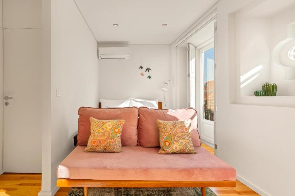 Host Wise - Lovely Shinny Flats With Balcony - Clerigos Porto Luaran gambar