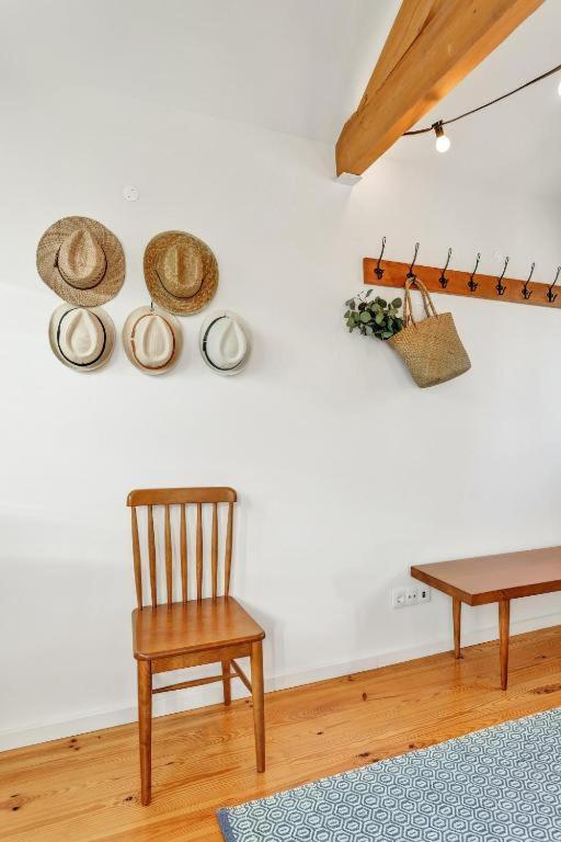 Host Wise - Lovely Shinny Flats With Balcony - Clerigos Porto Bilik gambar